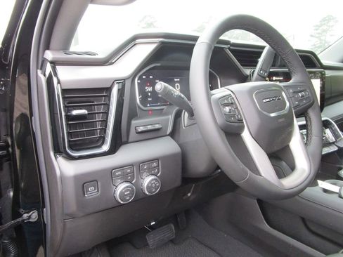 New 2026 GMC Sierra 2500 Denali w/ Denali Reserve Package image 37