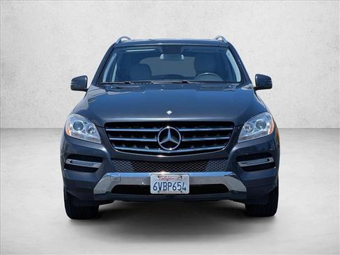 Used 2012 Mercedes-Benz ML 350 BlueTEC 4MATIC image 2