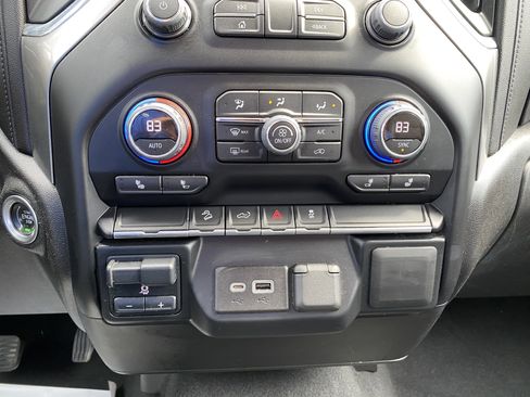 Used 2022 Chevrolet Silverado 1500 RST image 29