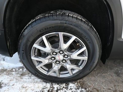 Used 2021 GMC Acadia SLT w/ Technology Package image 11