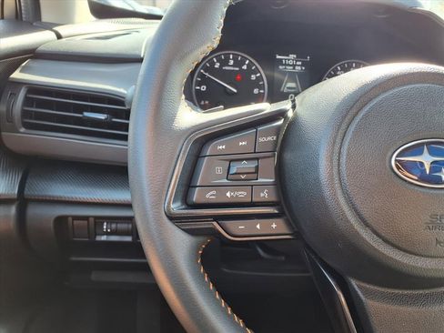 Used 2024 Subaru Crosstrek 2.5i Limited w/ Popular Package #3A image 17