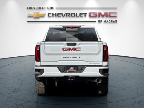 New 2026 GMC Sierra 2500 Denali w/ Denali Reserve Package image 4