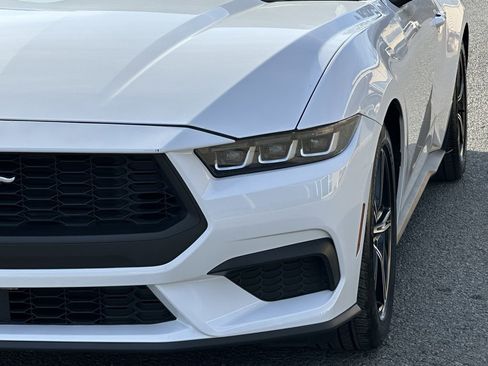 Used 2024 Ford Mustang Premium image 35