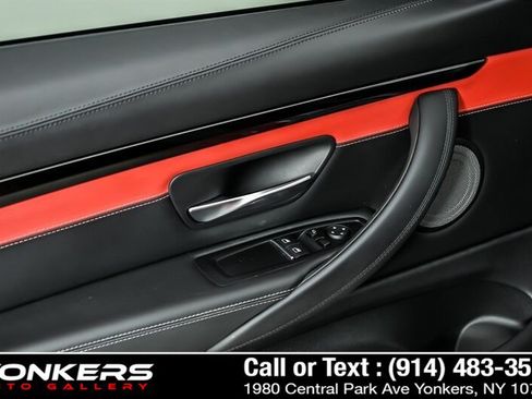 Used 2020 BMW M4 Coupe w/ Competition Package RWD image 12