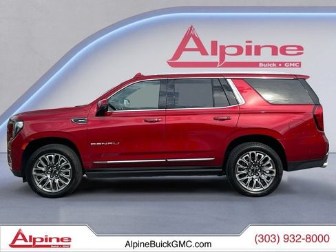 Used 2024 GMC Yukon Denali Ultimate AWD/4WD image 2