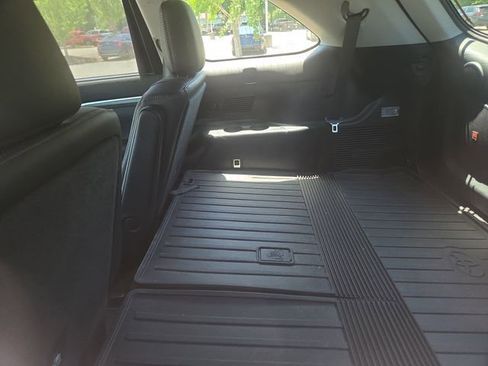 Used 2019 Toyota Highlander Limited AWD/4WD image 10