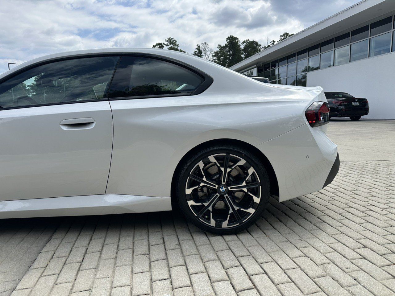 New 2026 BMW 230i Coupe w/ Premium Package RWD image 5