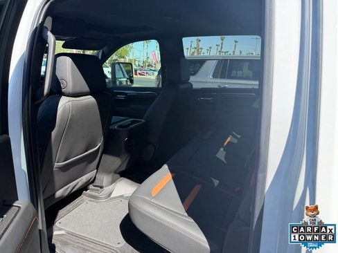 Used 2024 GMC Sierra 3500 AT4 w/ Technology Package AWD/4WD image 6