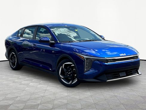 Used 2025 Kia K4 EX FWD image 3