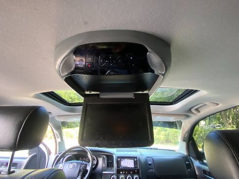 Used 2018 Toyota Sequoia TRD Sport RWD image 42