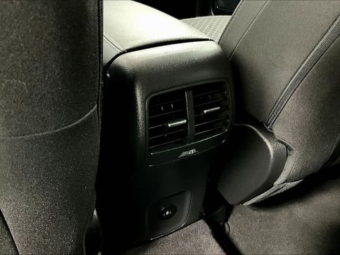 Used 2023 Ford Escape Active image 30