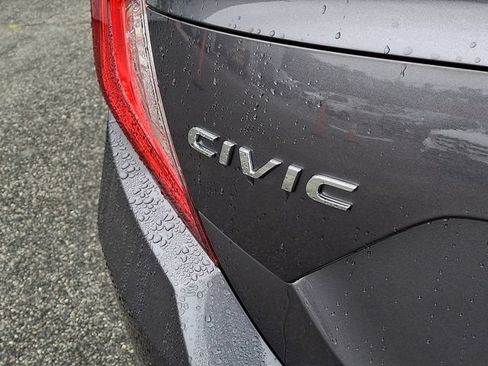 Used 2018 Honda Civic EX image 37