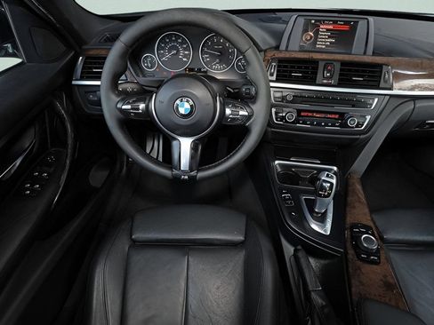 Used 2015 BMW 328i Sedan RWD image 16