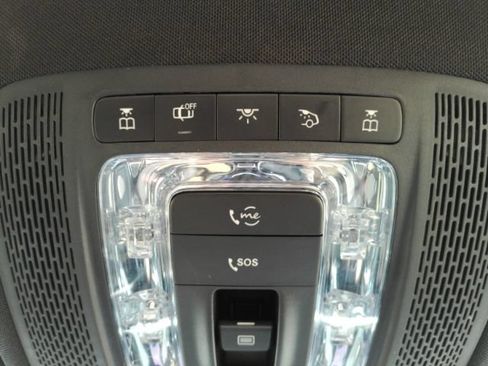 Used 2024 Mercedes-Benz GLB 250 w/ Driver Assistance Package image 52