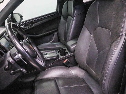 Used 2016 Porsche Macan S AWD/4WD image 18