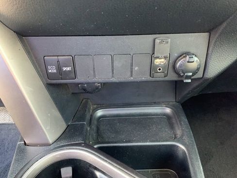 Used 2017 Toyota RAV4 XLE image 35