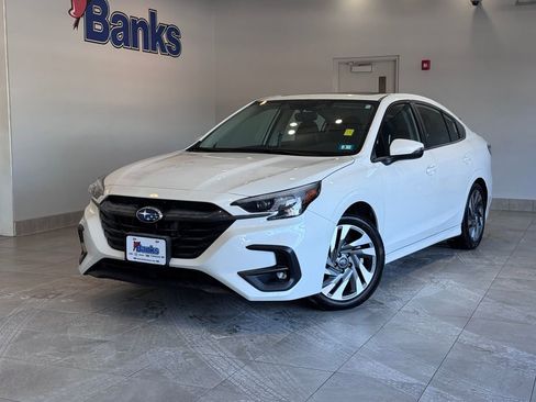 Used 2025 Subaru Legacy Limited image 2