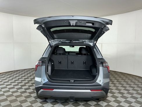New 2026 Chevrolet Equinox LT AWD/4WD image 7