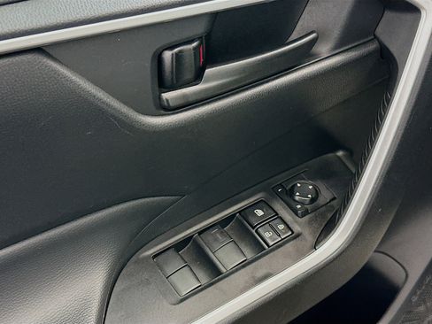 Used 2024 Toyota RAV4 LE image 15
