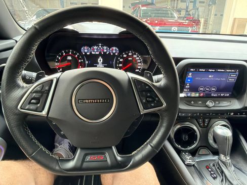 Used 2022 Chevrolet Camaro SS RWD image 14