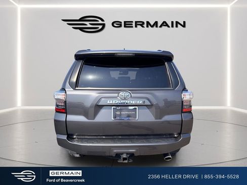 Used 2021 Toyota 4Runner SR5 Premium w/ Moonroof Package AWD/4WD image 6