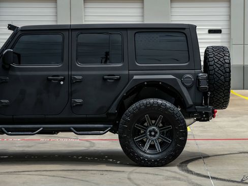 Used 2020 Jeep Wrangler Unlimited Sport S AWD/4WD image 9