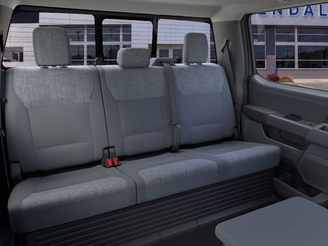 New 2026 Ford F350 XLT w/ XLT Premium Package AWD/4WD image 11