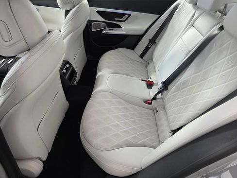 New 2026 Mercedes-Benz E 350 Sedan image 11