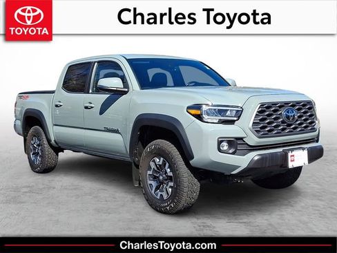 Certified 2023 Toyota Tacoma TRD Off-Road image 1