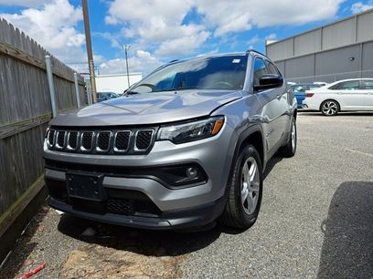 Used 2024 Jeep Compass Latitude