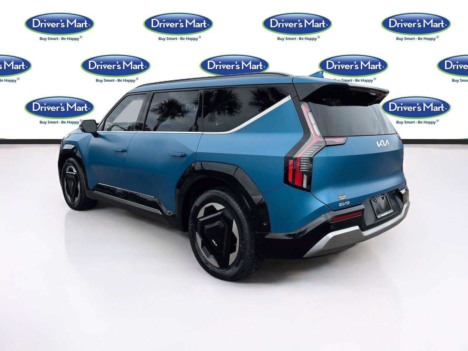 Used 2024 Kia EV9 Land AWD/4WD image 5