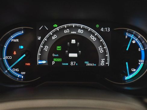 Used 2022 Toyota RAV4 XSE w/ Premium Package image 16