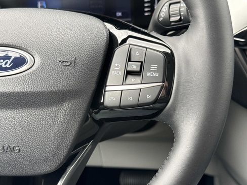 Used 2024 Ford Escape Active w/ Cold Weather Package FWD image 9