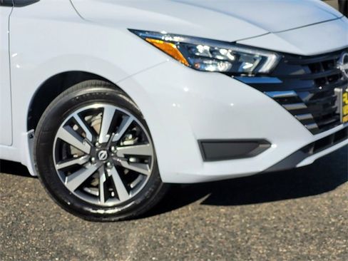 Certified 2025 Nissan Versa SV w/ Trunk Package image 6