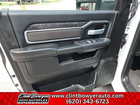 Used 2024 RAM 3500 SLT w/ Quick Order Package 2YG SLT image 11