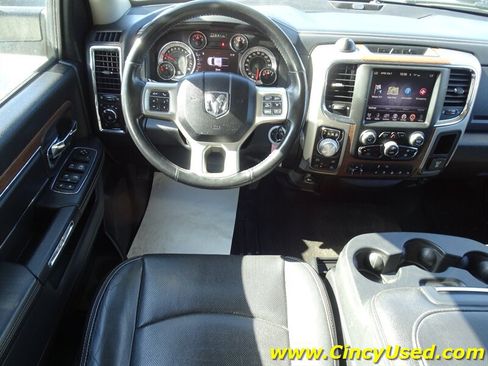 Used 2016 RAM 1500 Laramie AWD/4WD image 10