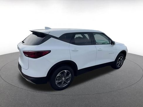 Used 2025 Chevrolet Blazer LT image 15
