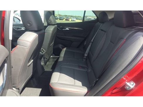 Used 2023 Buick Envision Essence w/ Sport Touring Package AWD/4WD image 9