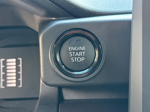 New 2026 Toyota Tacoma SR5 image 31