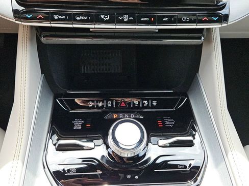 New 2026 Jeep Grand Wagoneer Limited w/ Convenience Group I AWD/4WD image 19