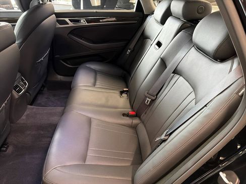 Used 2016 Hyundai Genesis 3.8 w/ Option Group 02 image 18