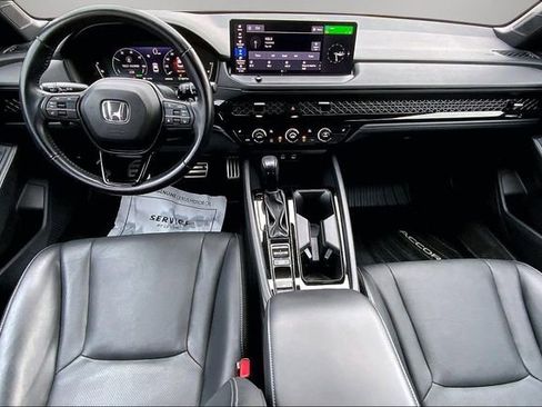 Used 2023 Honda Accord Sport image 12