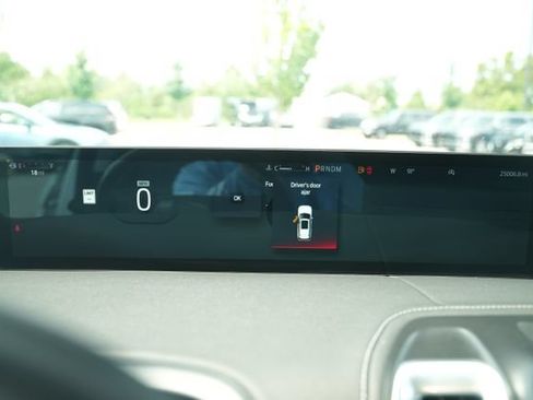 Used 2025 Ford Expedition Platinum AWD/4WD image 34