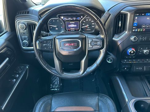 Used 2021 GMC Sierra 2500 AT4 w/ AT4 Premium Plus Package image 17