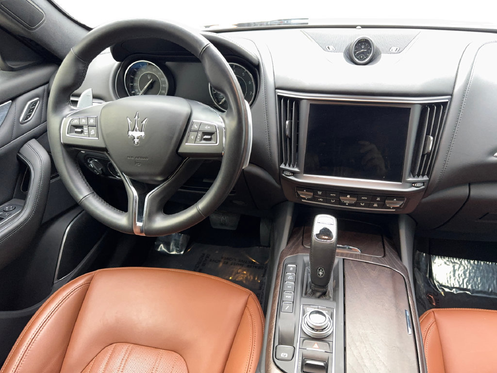 Used 2023 Maserati Levante GT AWD/4WD image 56