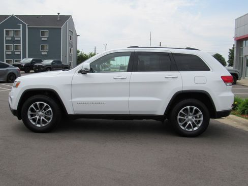 Used 2016 Jeep Grand Cherokee Limited AWD/4WD image 9