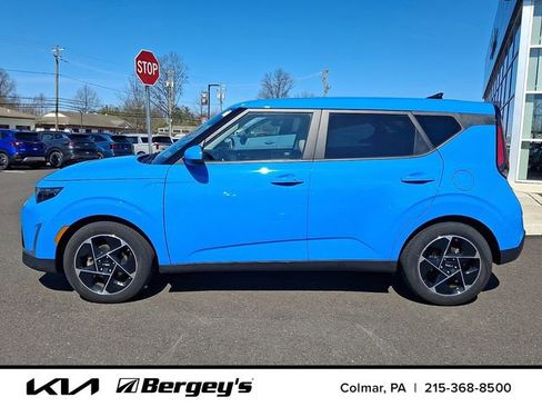 Used 2023 Kia Soul EX image 8