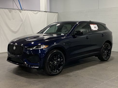 Certified 2026 Jaguar F-PACE R-Dynamic S image 1