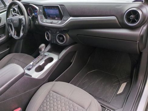 Certified 2019 Chevrolet Blazer LT FWD image 34