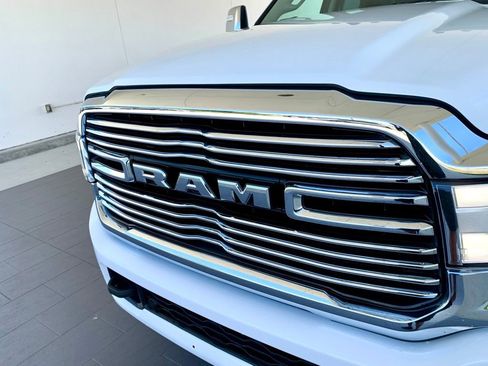 Used 2024 RAM 3500 Laramie AWD/4WD image 2